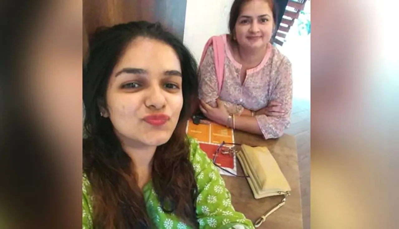 ମାଆଙ୍କ ପାଇଁ ନିଆରା ଢଙ୍ଗରେ ବର ଖୋଜିଲେ ଝିଅ