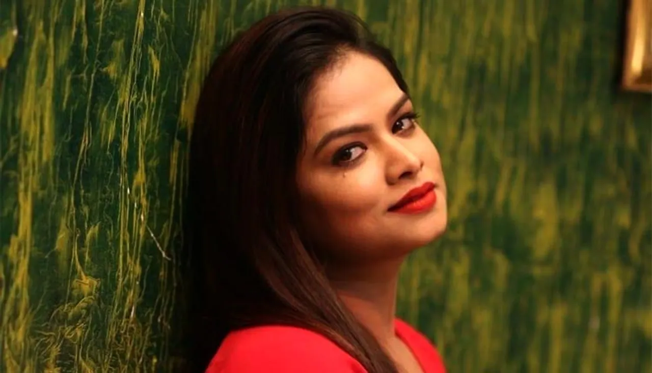 ‘ଟଙ୍କା ପାଇଁ ଯାତ୍ରା କରେ’