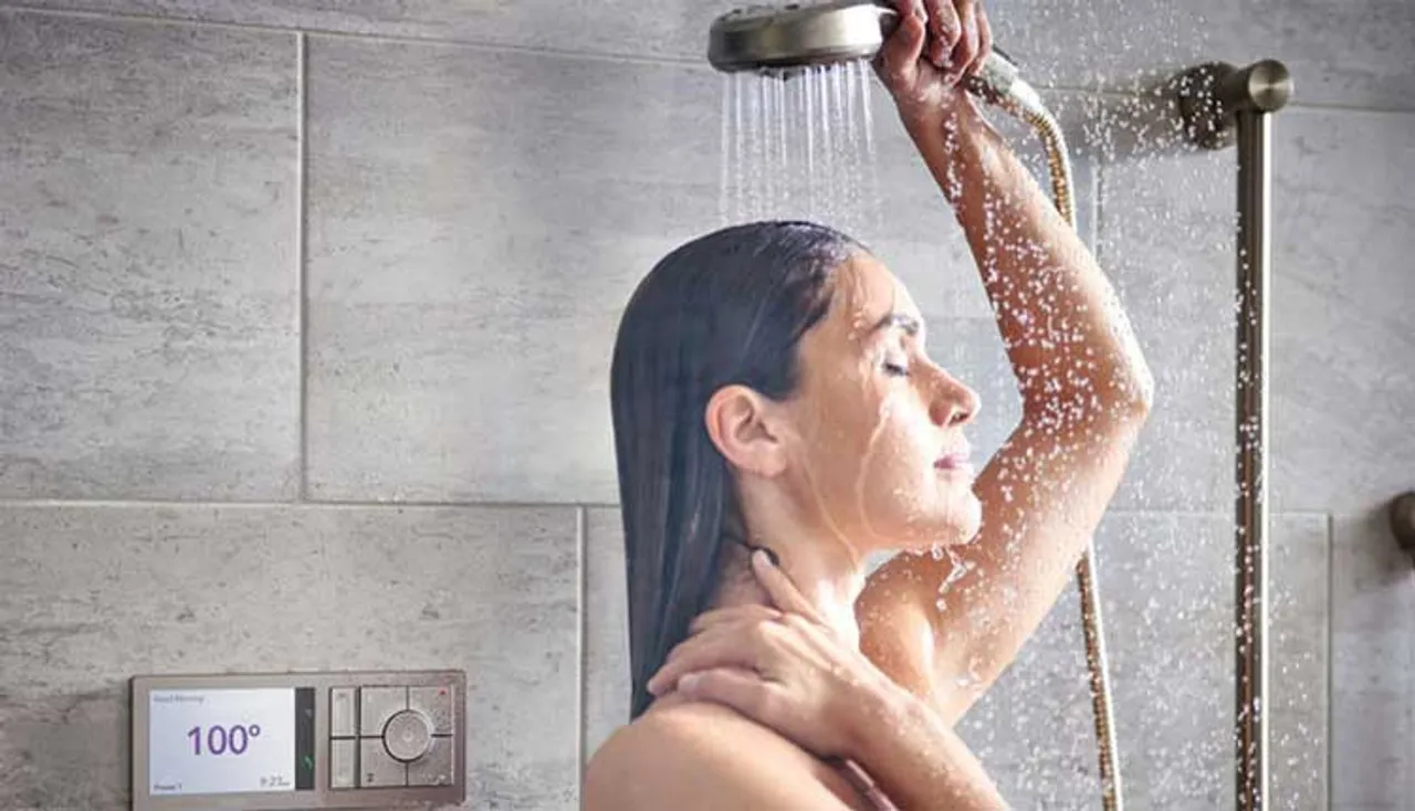 ଶୀତଦିନେ ନଗାଧୋଇଲେ ଏହିସବୁ ଲାଭ ମିଳିଥାଏ