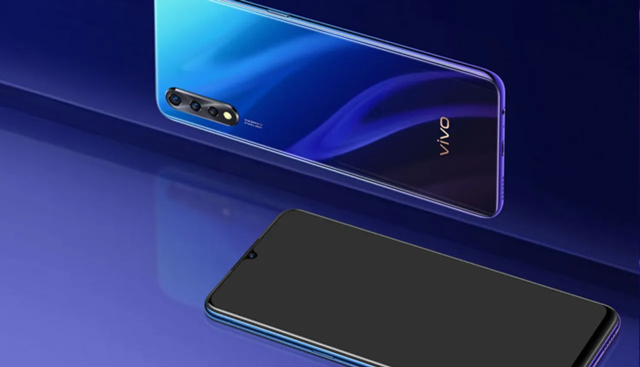 ୪ ହଜାର ଟଙ୍କା କମ୍‌ରେ ମିଳୁଛି Vivo Z1x