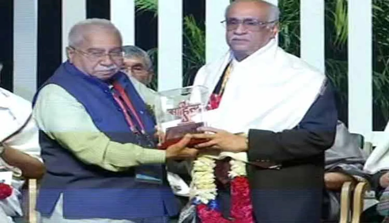 ତରୁଣକାନ୍ତି, କାଳୀଚରଣଙ୍କୁ କେନ୍ଦ୍ର ସାହିତ୍ୟ ଏକାଡେମୀ ପୁରସ୍କାର