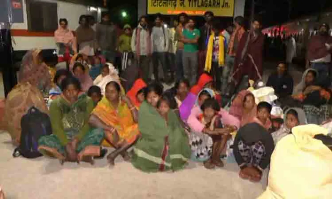 ବେଙ୍ଗାଲୁରୁରୁ ଉଦ୍ଧାର ୨୦୪ ଦାଦନ ଶ୍ରମିକ ଓଡ଼ିଶା ଫେରିଲେ