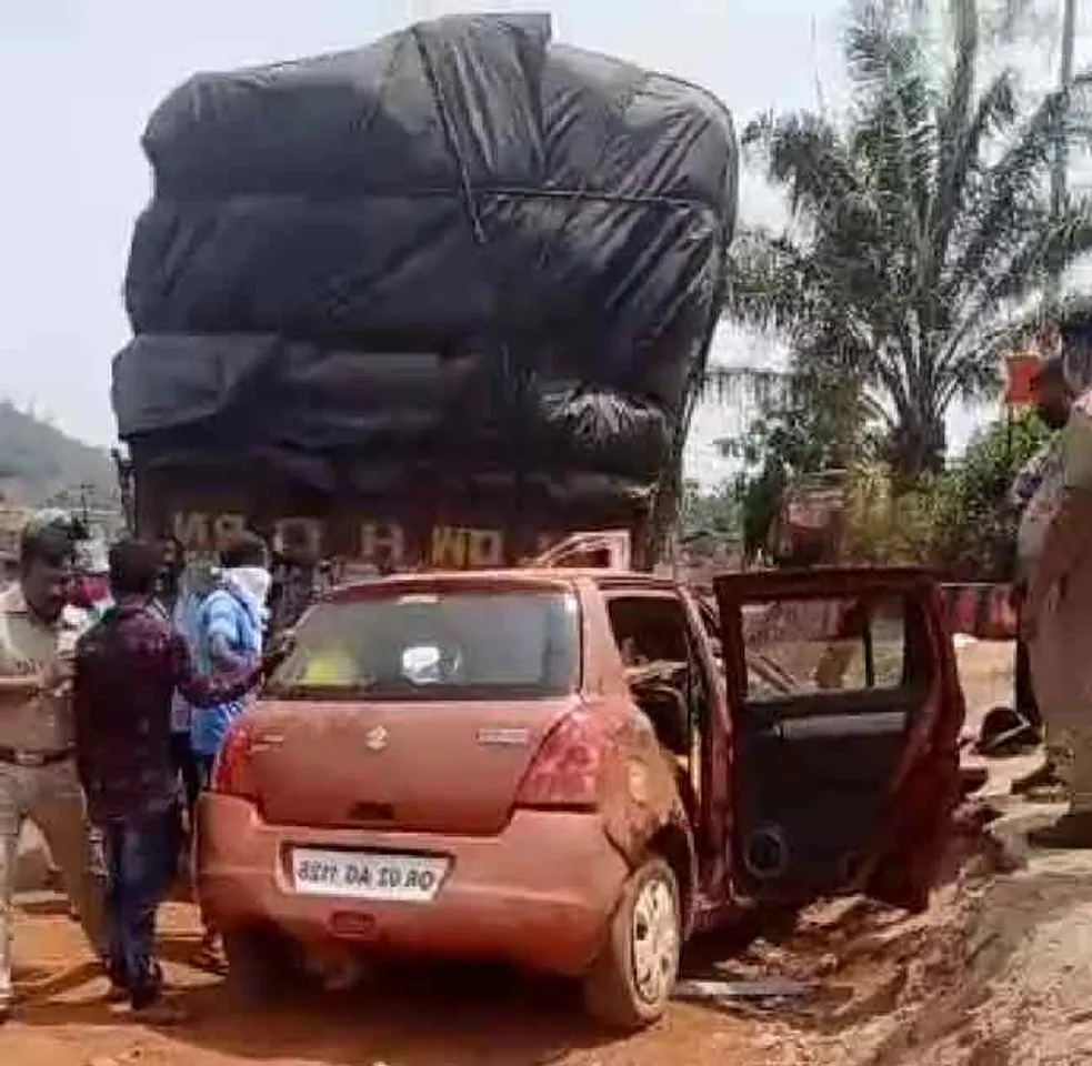 ବାଇକ୍‌କୁ ଧକ୍କା ଦେଇ ଟ୍ରକକୁ ପିଟିଲା କାର୍; ୨ ମୃତ