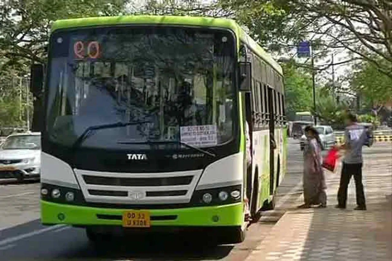 ଆଜି ‘ମୋ ବସ୍‌’ରେ ମାଗଣାରେ ଯାତ୍ରା କରିପାରିବେ ମହିଳା