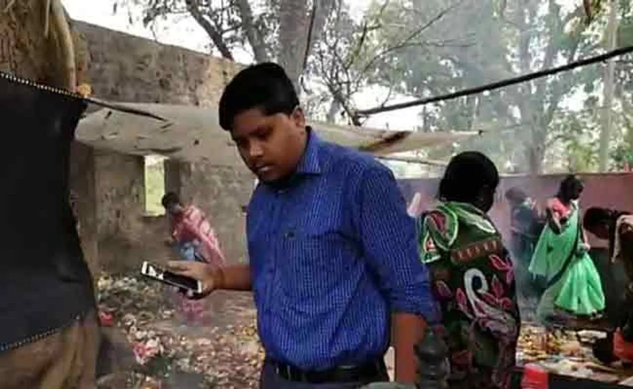 କରୋନା ବନ୍ଦ ପାଇଁ ପୂଜା ହେଉଥିଲା, ପୁଲିସ ଅଟକାଇଲା