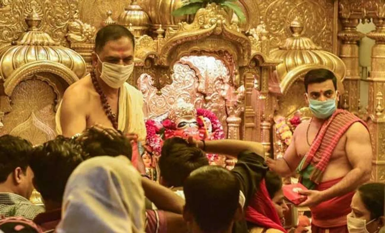 କରୋନା ପାଇଁ ସିଦ୍ଧିବିନାୟକ ମନ୍ଦିର ବି ବନ୍ଦ ହେଲା