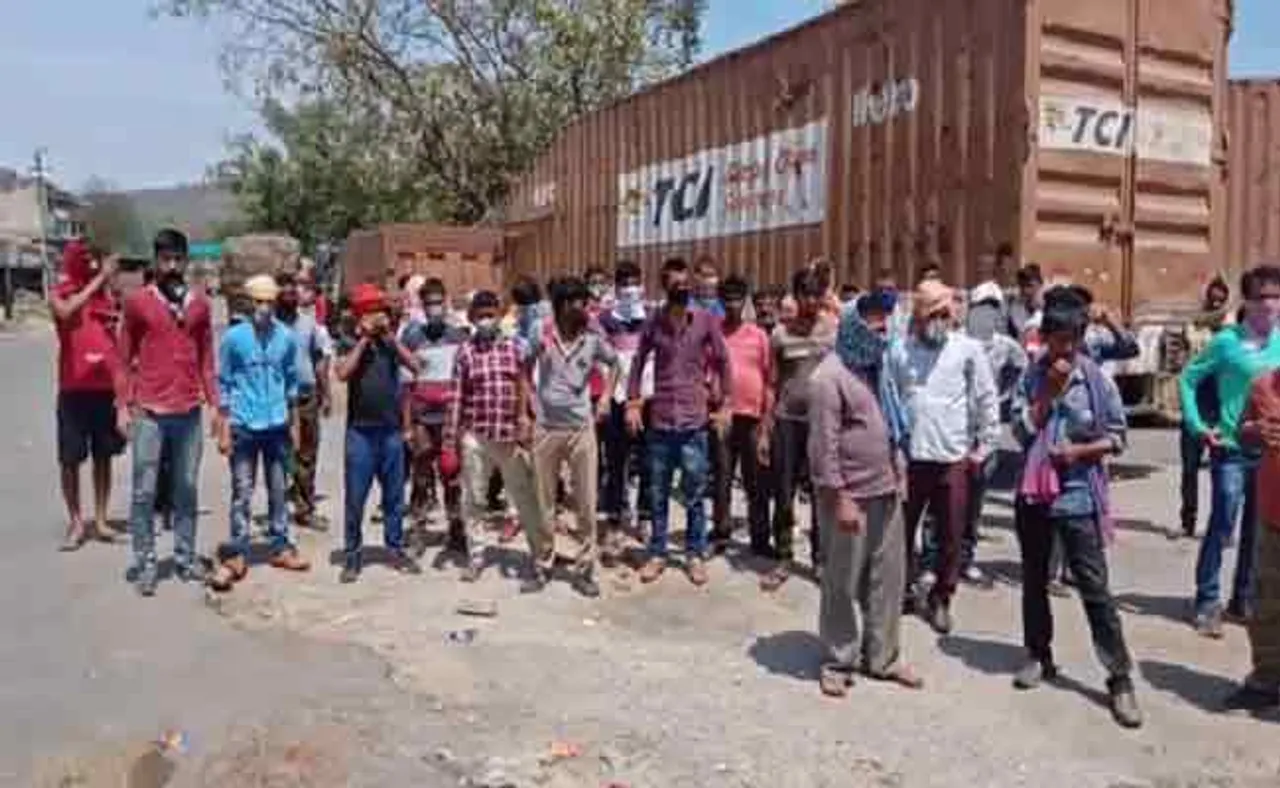 ଚାଲି ଚାଲି ଯାଉଥିଲେ; ଅଟକାଇଲା ପ୍ରଶାସନ