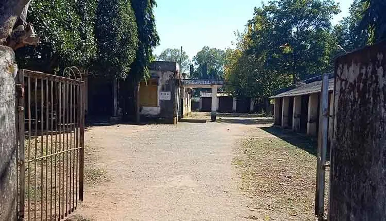 ଖାଁ ଖାଁ ଡାକ୍ତରଖାନା; ଆସୁନାହାନ୍ତି ରୋଗୀ