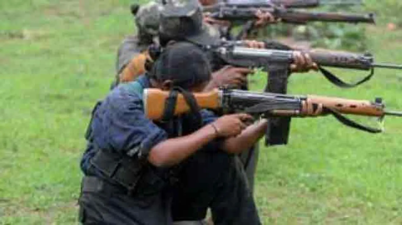 ମହିଳା କ୍ୟାଡର ନକ୍ସଲଙ୍କ ଆତ୍ମସମର୍ପଣ