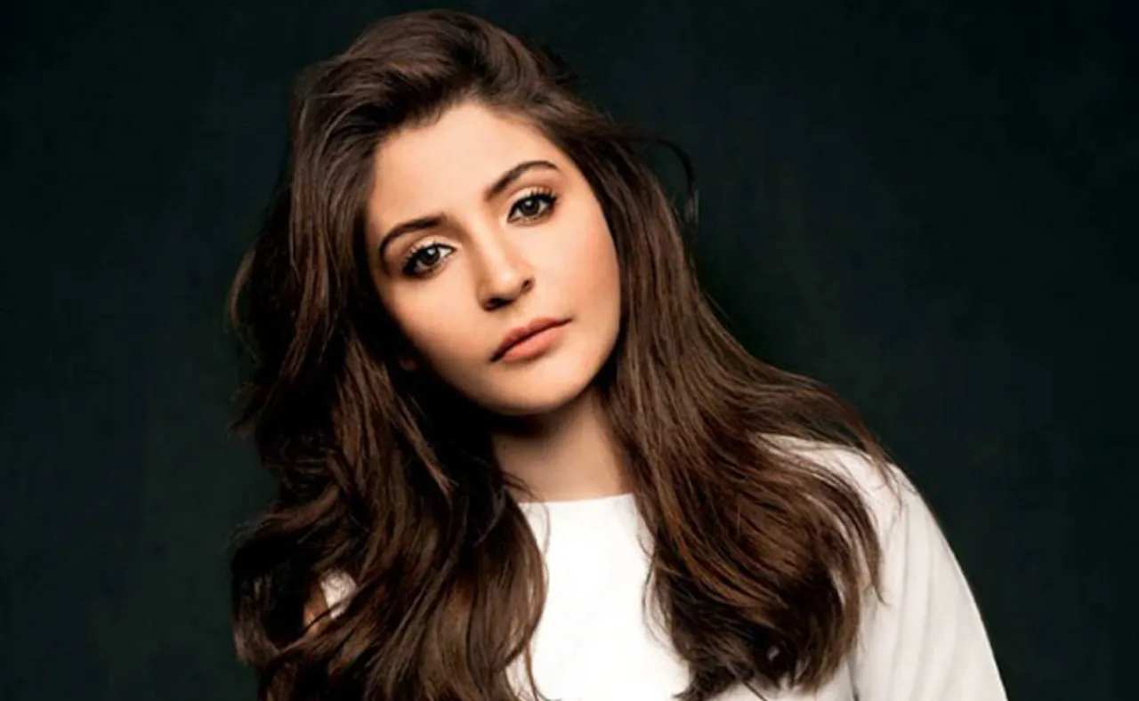 କ୍ରିକେଟ୍ ଖେଳିବେ ଅନୁଷ୍କା!