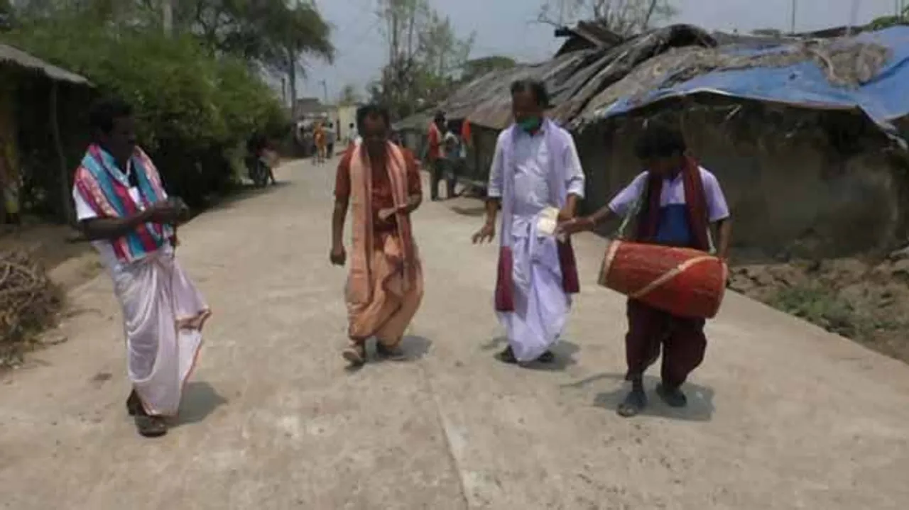 ଗୀତ ଗାଇ କରୋନା ସମ୍ପର୍କରେ ସଚେତନ କରୁଛନ୍ତି କଳାକାର