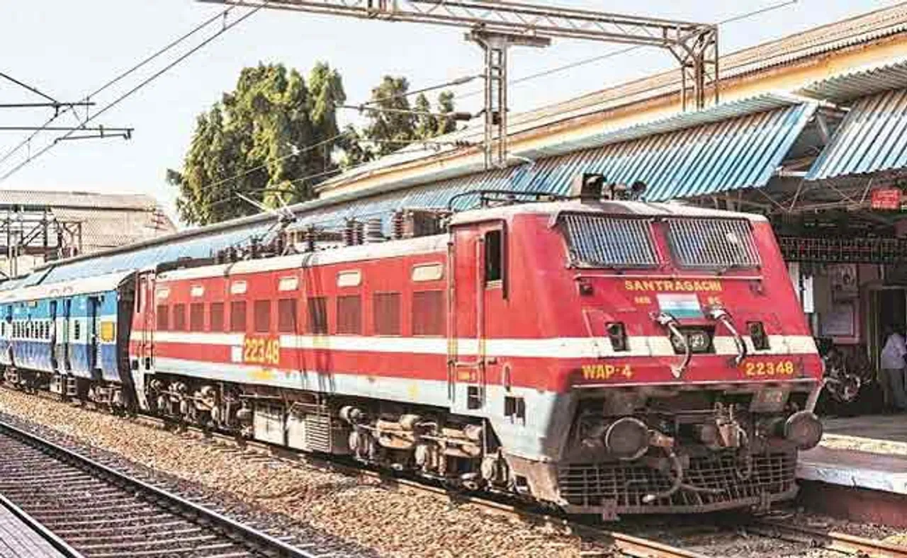 କାଲିଠାରୁ କାଉଣ୍ଟରରେ ରିଜର୍ଭେସନ ଟିକେଟ