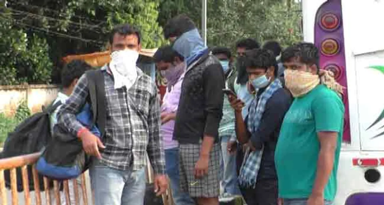 କାଞ୍ଚିପୁରମ୍‌ରୁ ଆସିଲେ, କଟକରେ ହଇରାଣ ହେଲେ