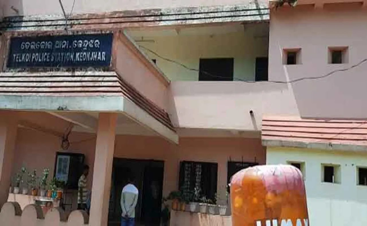 ନଦୀରେ ଭାସୁଛି ମହିଳାଙ୍କ ମୃତଦେହ