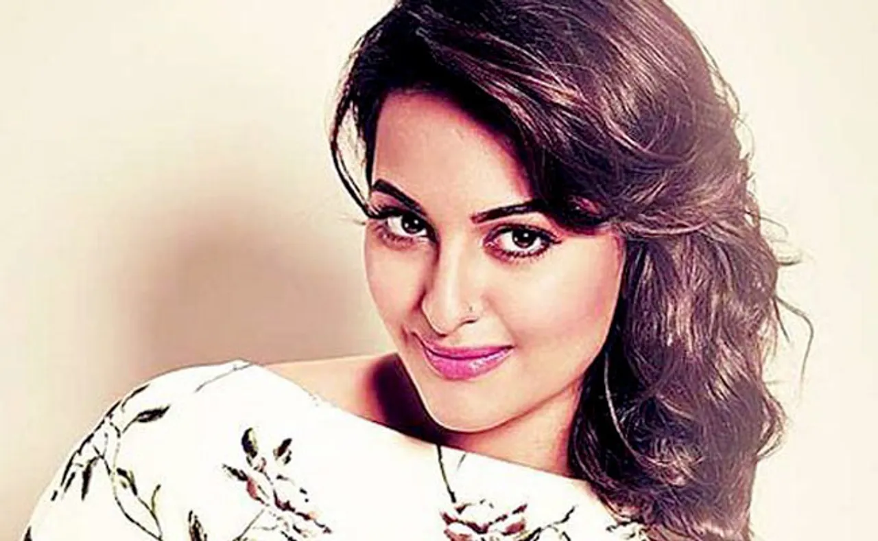 ପେଣ୍ଟିଂ ନିଲାମ କରି ଦିନ ମଜୁରିଆଙ୍କୁ ସାହାଯ୍ୟ କରିବେ ସୋନାକ୍ଷୀ