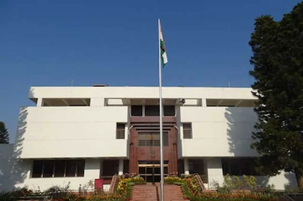 ପାକିସ୍ତାନରୁ ଭାରତର ୨ ଦୂତାବାସ କର୍ମଚାରୀ ନିଖୋଜ!