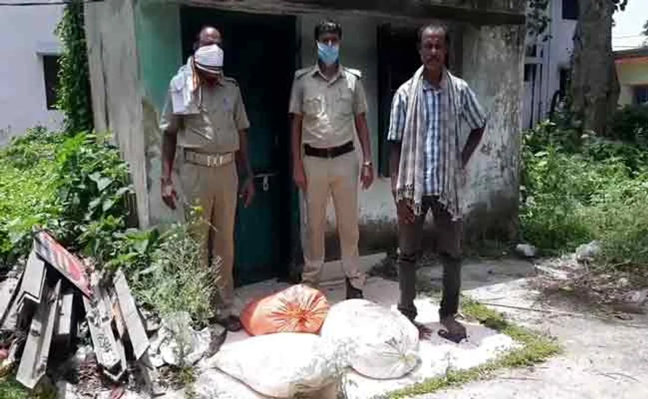 ୧୫୦ ଲିଟର ରନ୍ଧା ମଦ ଜବତ