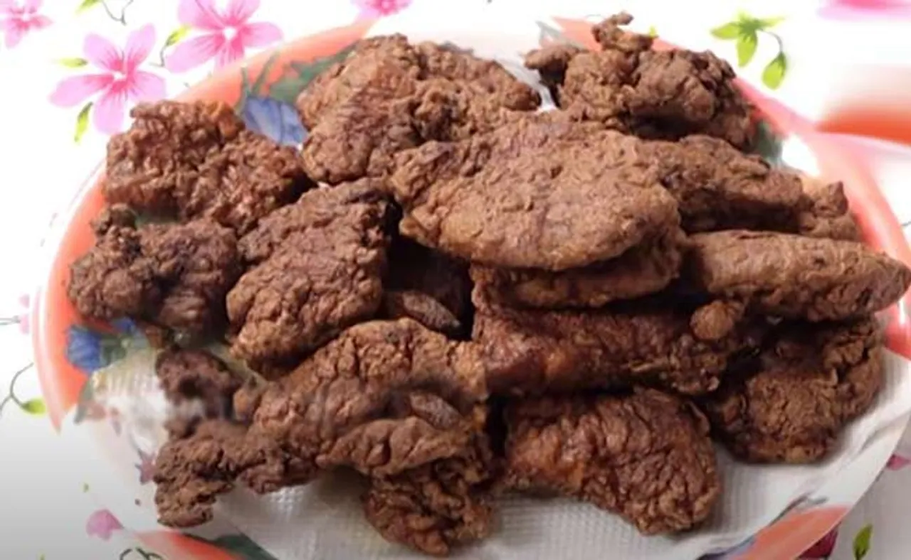 କ୍ରିସ୍‌ପି ଚକୋଲେଟ୍‌ ଚିକେନ୍‌- Crispy chocolate Chicken