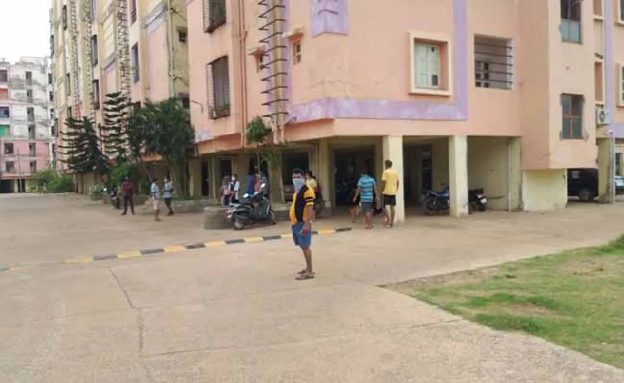 ସିକ୍ୟୁରିଟି ସୁପରଭାଇଜରଙ୍କୁ ବନ୍ଧୁକ ମୁନରେ ଅପହରଣ