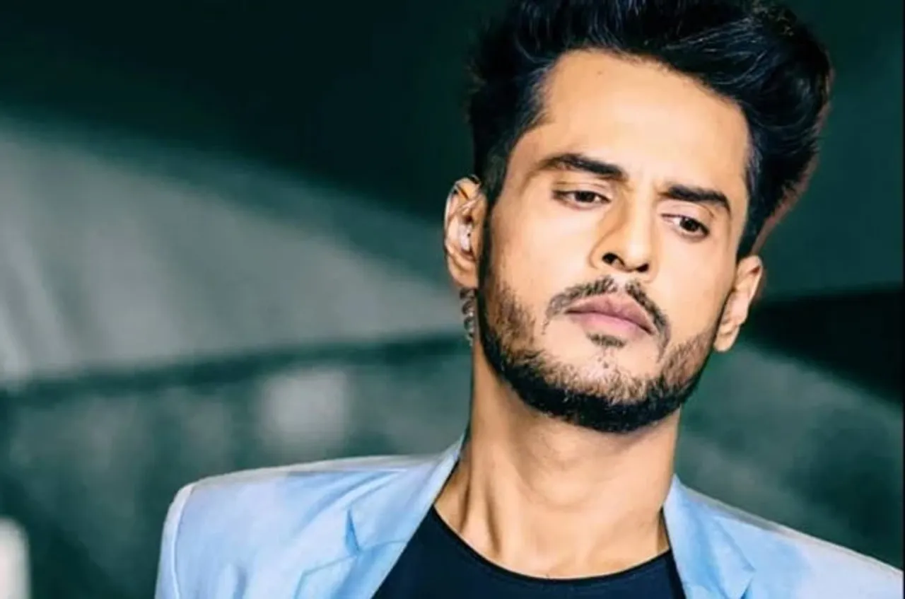 ଡିପ୍ରେସନ୍‌ରେ ଅଛନ୍ତି ଏହି ଟେଲି କଳାକାର, ସୋଶାଲ୍‌ ମିଡିଆରେ ମାଗିଲେ କାମ