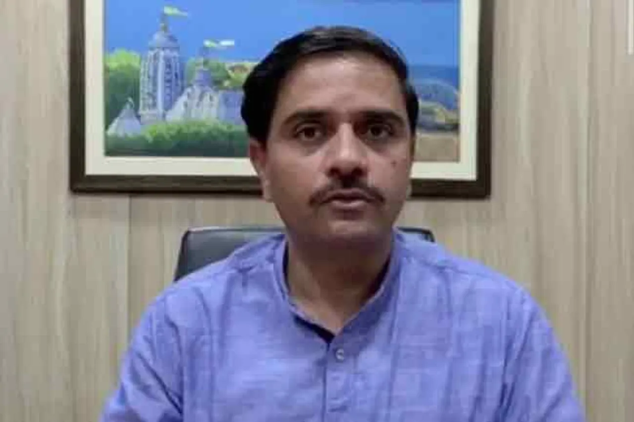 ‘କରୋନା ଯୋଦ୍ଧାଙ୍କ ପାଇଁ ସବୁ ଅଫିସରେ କୋଭିଡ୍ ମନିଟର ଅଛି’