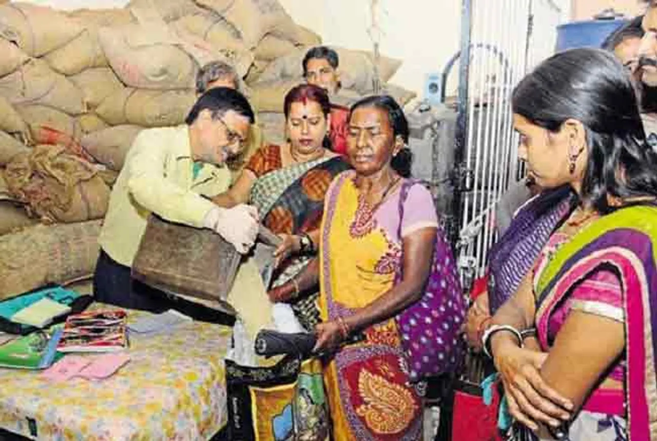 ଅଙ୍ଗୁଳିଛାପ ବିନା ଡିଲର ପାଖରୁ ମିଳିବ ରାସନ