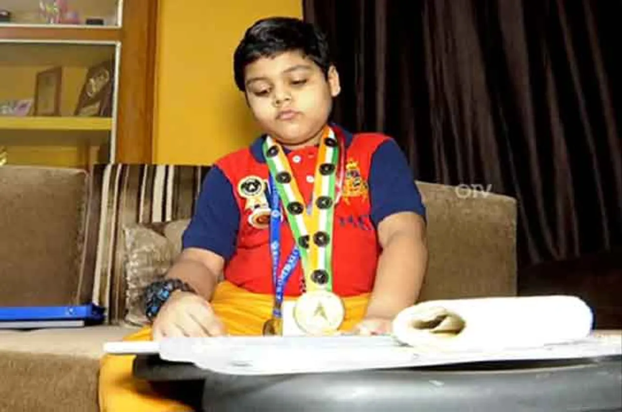 କରୋନା ସମୟରେ କଟକର ହର୍ଷିଲ୍‌ଙ୍କୁ ଜାଣିଲା ସାରା ବିଶ୍ୱ