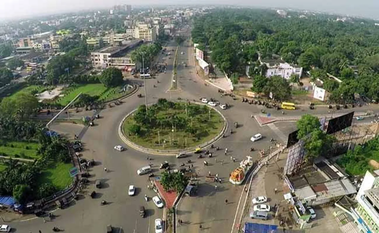 କଣ୍ଟ୍ରୋଲ୍‌କୁ ଆସୁନି ଦ୍ୱୈତନଗରୀ!