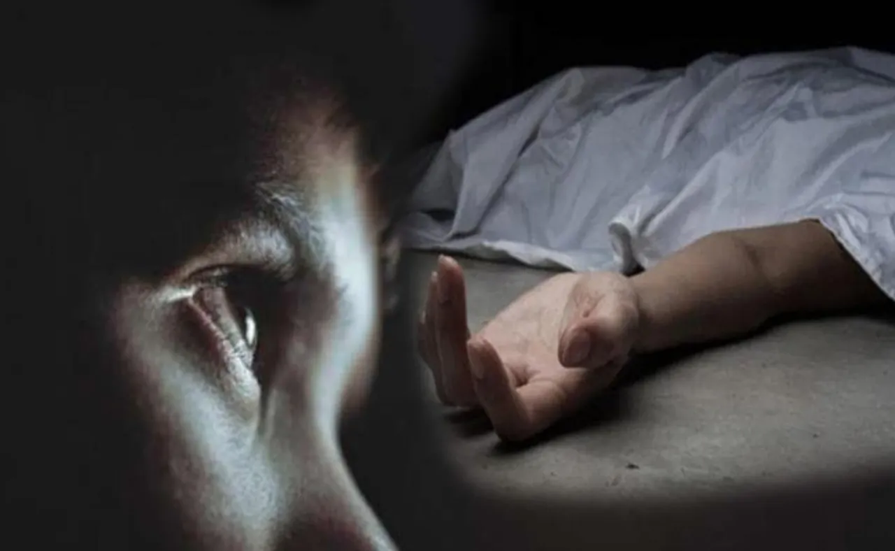 ମାର୍ଚ୍ଚ ମାସରୁ ମା'ର ଶବ ସହ ରହୁଥିଲା ଝିଅ