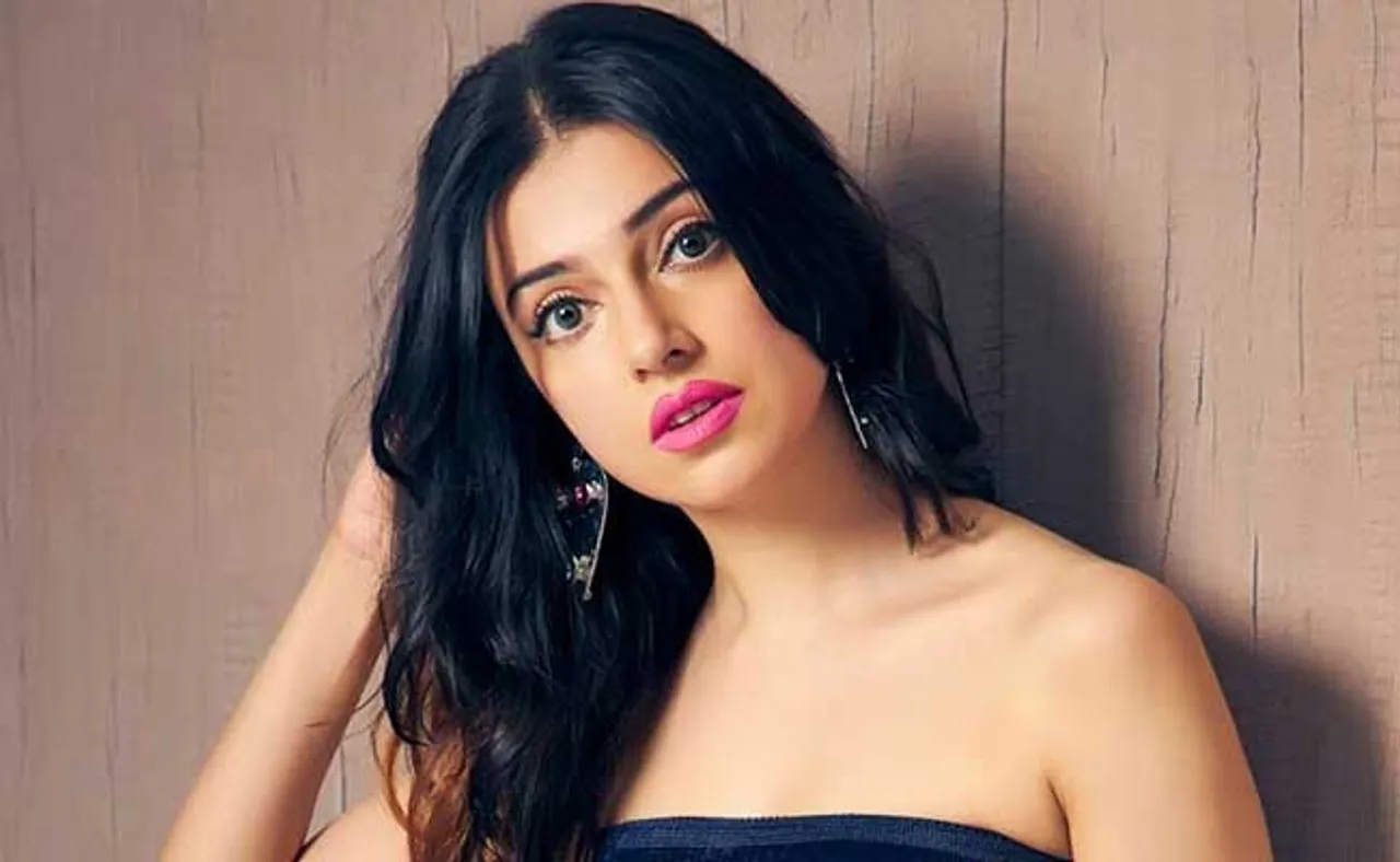 ‘ବେଶରମ୍ ବେୱଫା’ ହେଲେ ଦିବ୍ୟା !