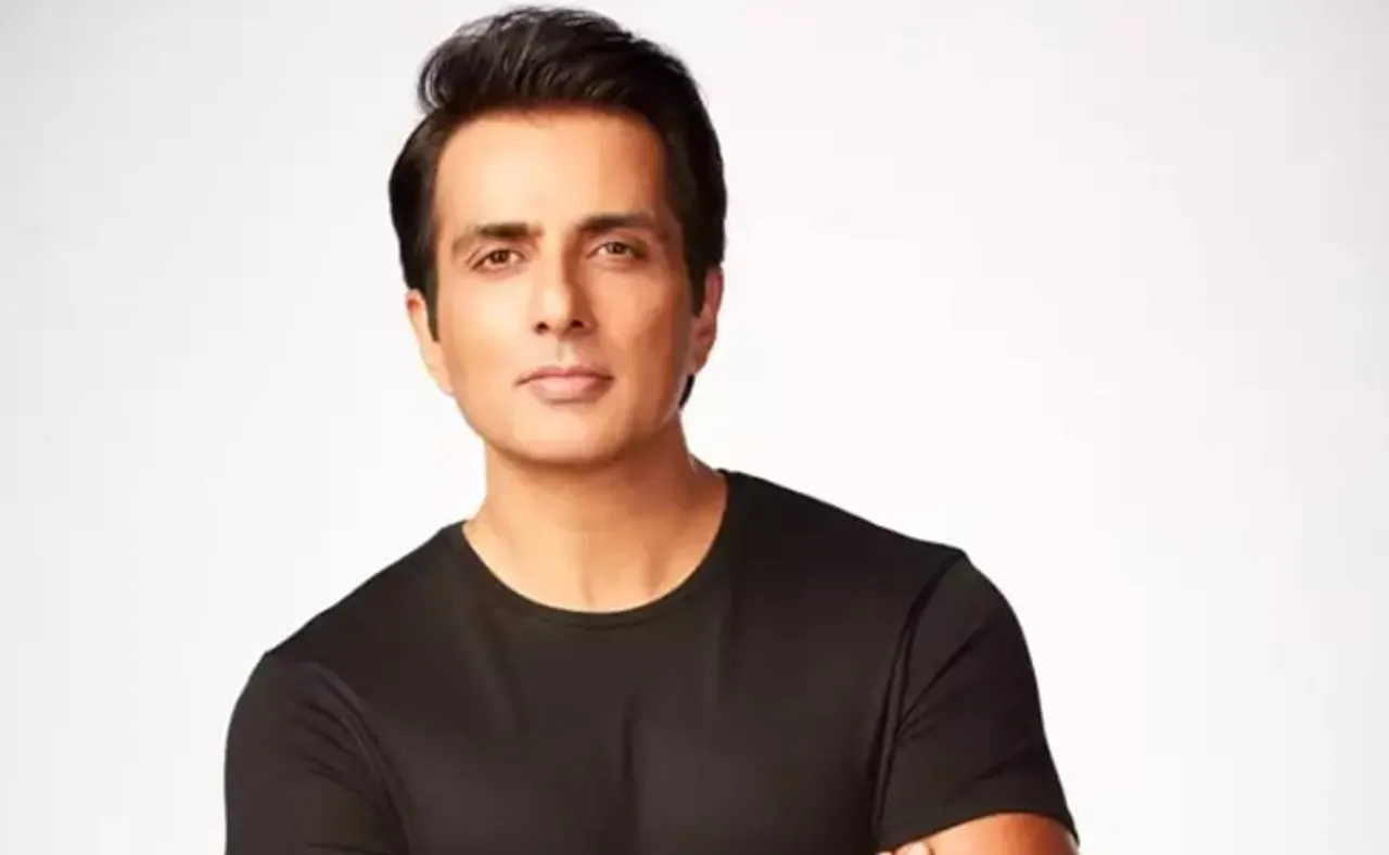 ଶାହରୁଖ୍ ଓ ଅକ୍ଷୟ କୁମାରଙ୍କୁ ପଛରେ ପକାଇଲେ ସୋନୁ ସୁଦ୍