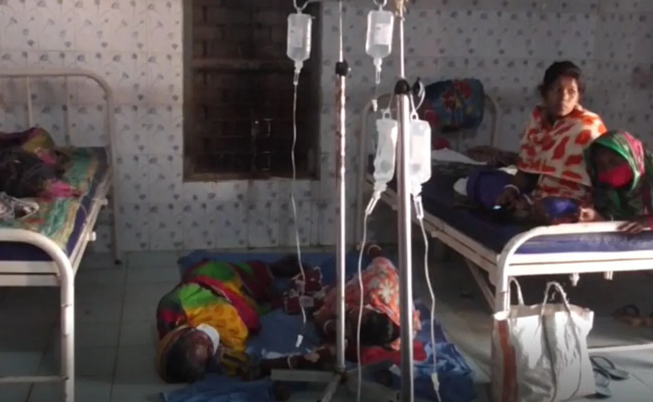 ସତ୍ୟନାରାୟଣ ପୂଜା ଭୋଗ ଖାଇ ୧୨ ଅସୁସ୍ଥ