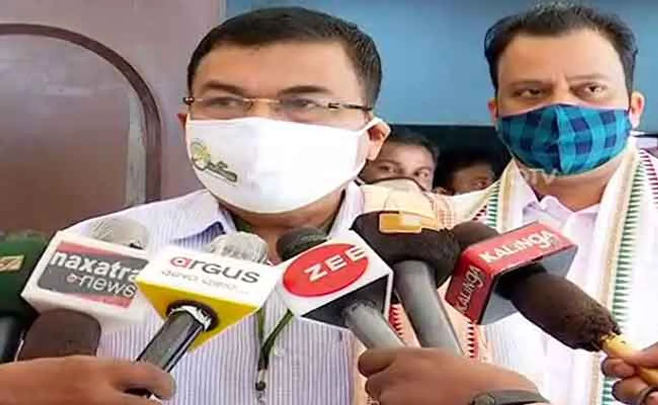 ଆକାଶଙ୍କ ସହ ଫ୍ଲାଇଟରେ ଉଡ଼ିଥିଲେ କି? ପ୍ରଶ୍ନରେ ଚିହିଁକି ଉଠିଲେ ଅରୂପ