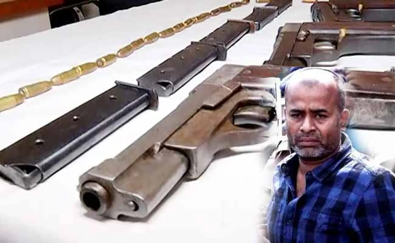 ଡି-ବ୍ରଦର୍ସଙ୍କ ସିକ୍ରେଟ୍‌ ଚ୍ୟାମ୍ୱରରୁ ବନ୍ଧୁକ, ଗୁଳି ଜବତ; ବେଡ୍‌ ରୁମ୍‌ରୁ ମିଳିଲା ସାଢ଼େ ୧୬ ଲକ୍ଷ ଟଙ୍କା