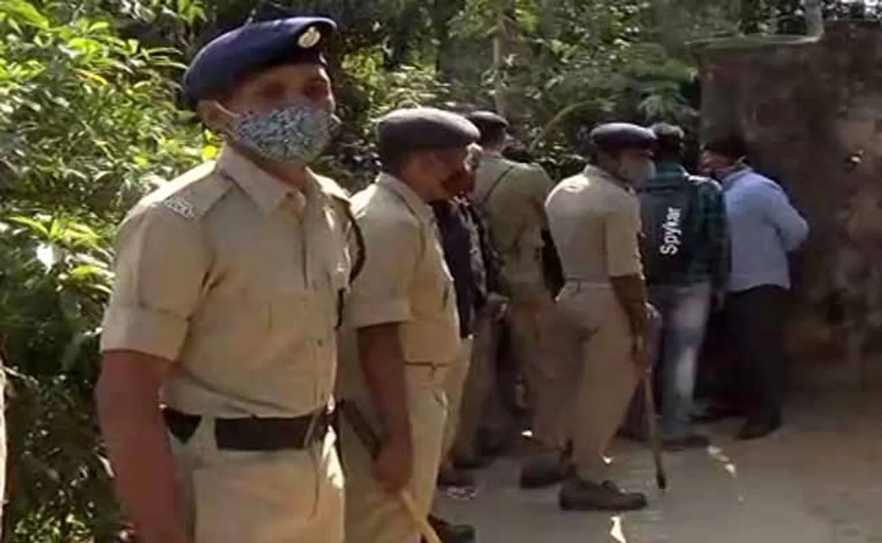 ପରୀ ହତ୍ୟା ଅଭିଯୁକ୍ତକୁ ଗିରଫ କଲା, କିନ୍ତୁ ପ୍ରମାଣ ଦେଖାଇବାକୁ ସମୟ ମାଗିଲା ଏସ୍‌ଆଇଟି