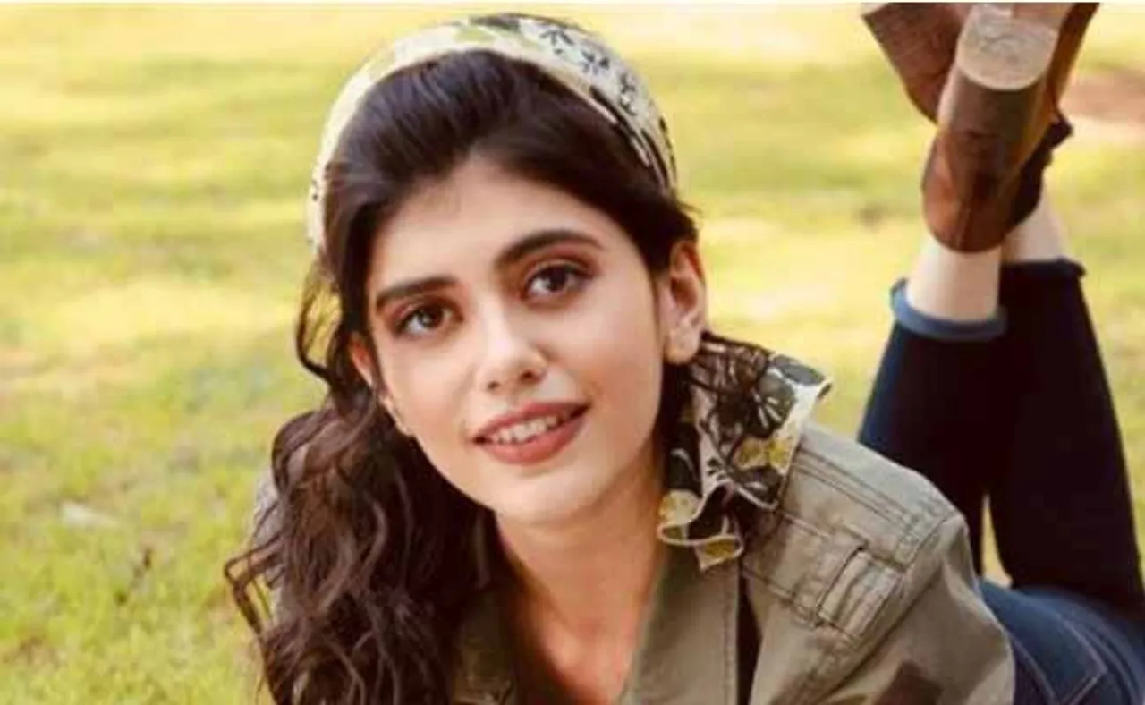 ସମସ୍ତଙ୍କୁ ପଛରେ ପକାଇ ସଞ୍ଜନା ନମ୍ବର ୱାନ୍