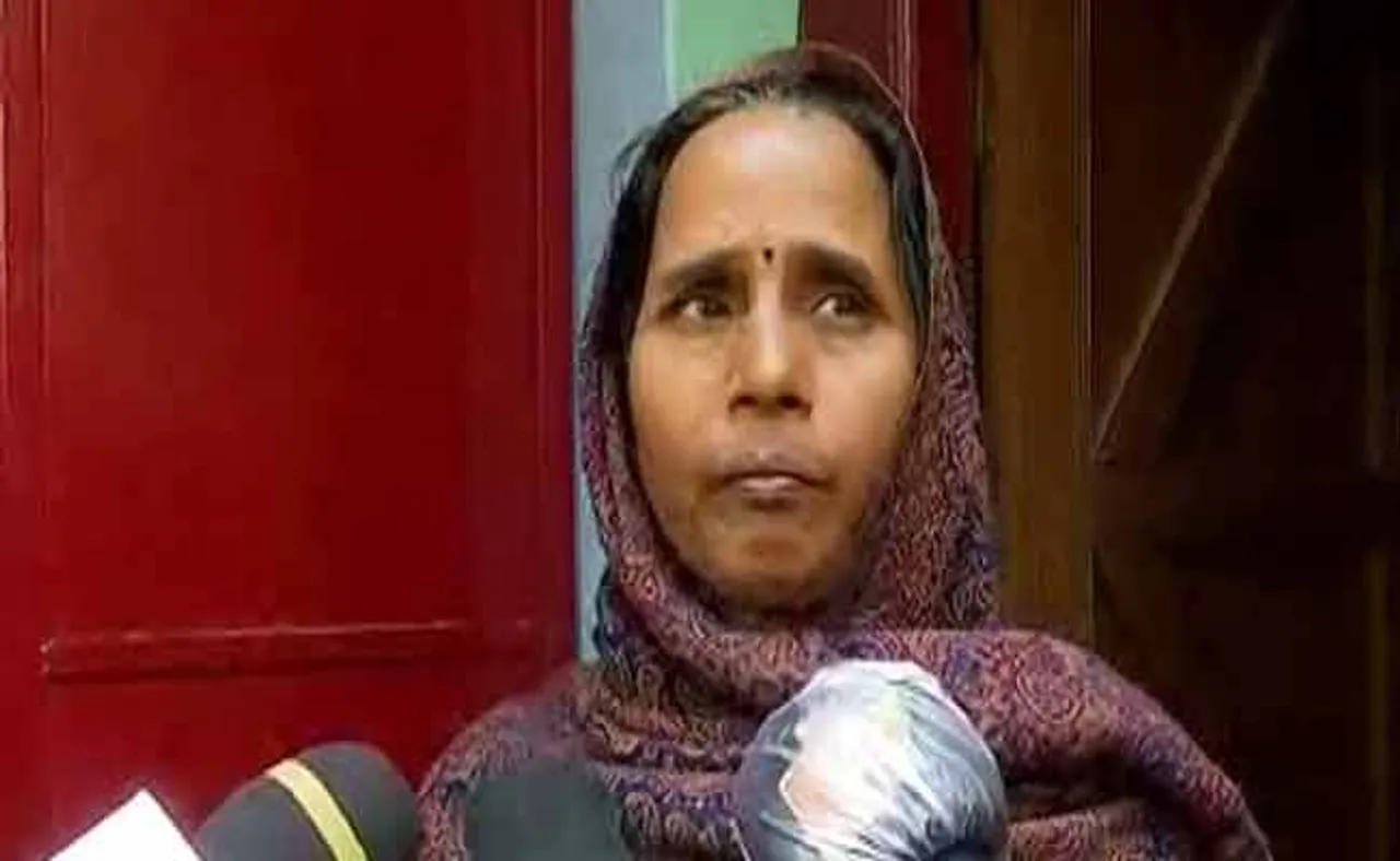 ‘ମୋ ପୁଅ ଯେବେ ମୋବାଇଲ ଦେଖେ, ଭଜନ ଦେଖେ’