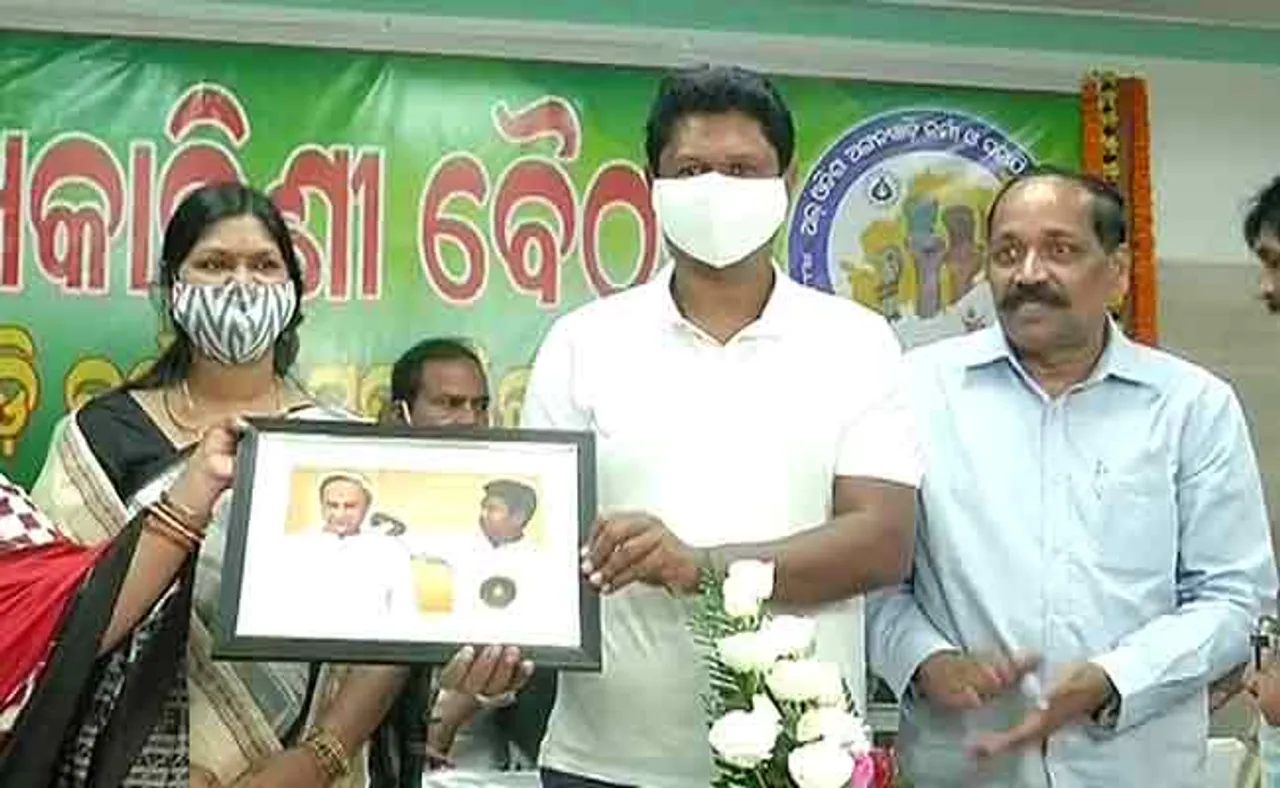 ଅଙ୍ଗନୱାଡି କର୍ମୀଙ୍କ ଦରମାକୁ ନେଇ ବିଜେଡି ଟାର୍ଗେଟରେ ବିଜେପି