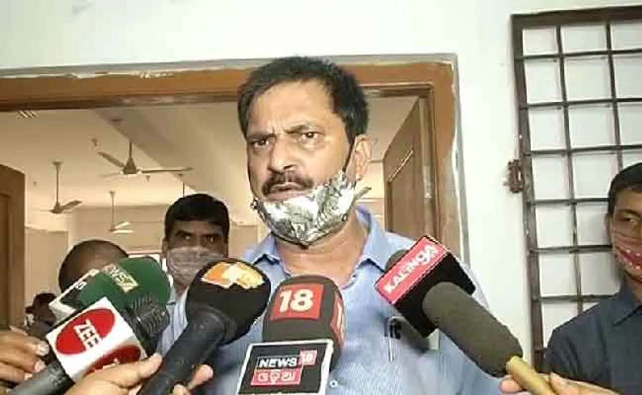 ‘ହାଇକୋର୍ଟଙ୍କ ନିର୍ଦ୍ଦେଶ ମିଳିଲା ପରେ ଗଣଶିକ୍ଷା ବିଭାଗ ନିଷ୍ପତ୍ତି ନେବ’