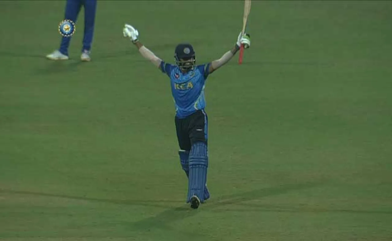 ମାତ୍ର ୩୭ ବଲରେ ଶତକ ମାରିଲେ ମହମ୍ମଦ ଆଝାରୁଦ୍ଦିନ, ଦେଖନ୍ତୁ ଭିଡିଓ