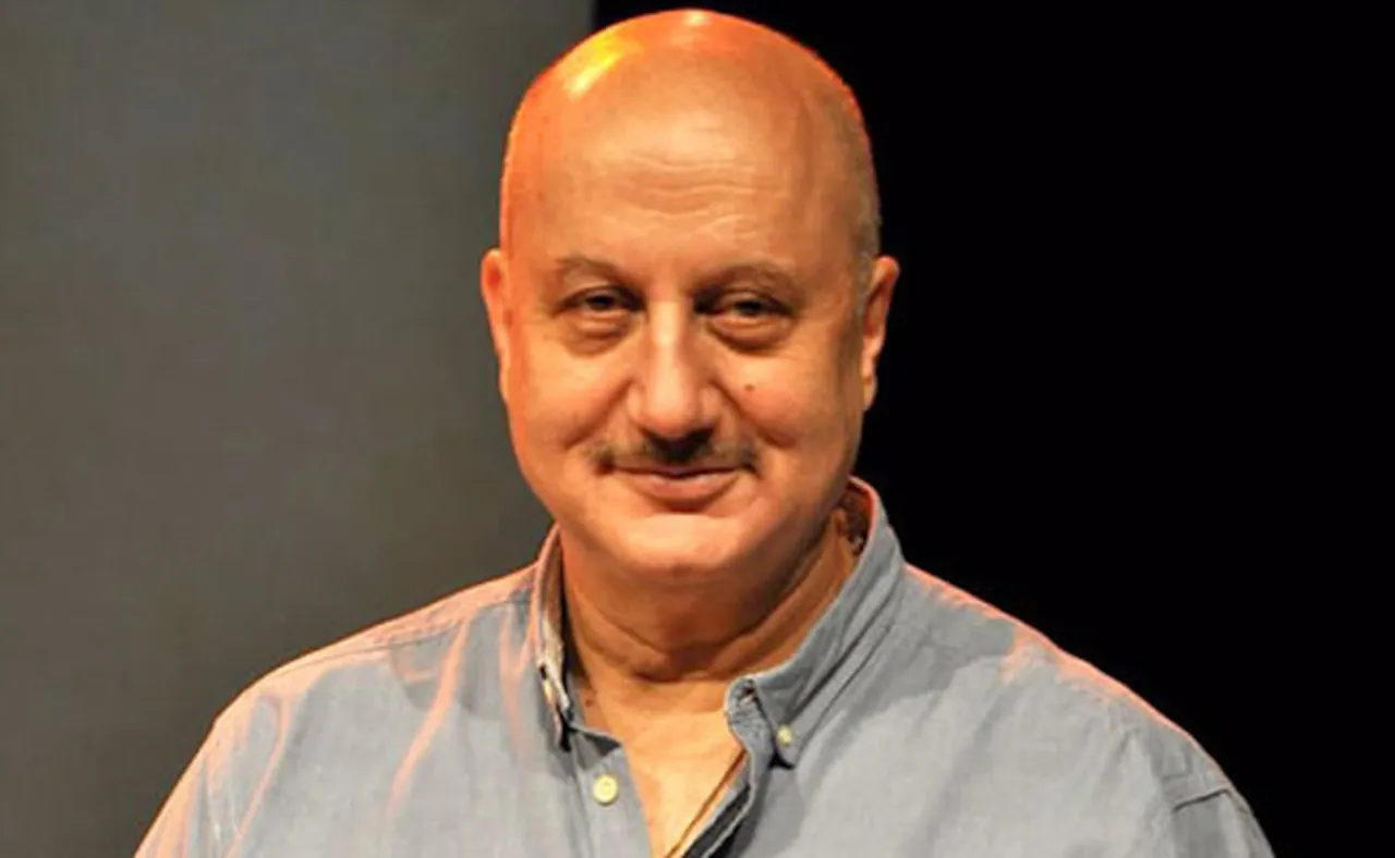 ବିଦେଶୀଙ୍କୁ ଜବାବ ନୁହେଁ ପରାମର୍ଶ ଦେଲେ ଅନୁପମ ଖେର୍