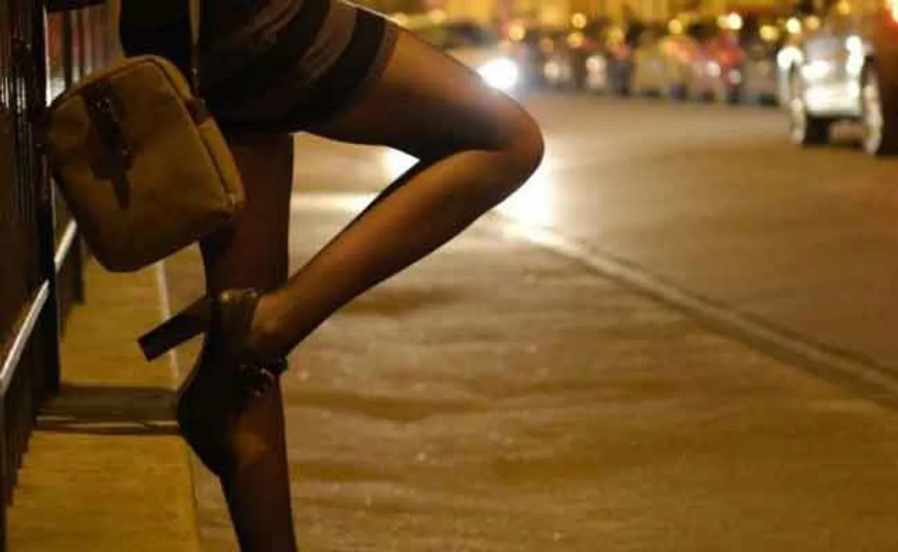 ଗ୍ରାହକ ସାଜି ଦେହଜୀବୀଙ୍କ ସହ ମୁଲଚାଲ କଲା ପୁଲିସ୍‌, ତା’ ପରେ...