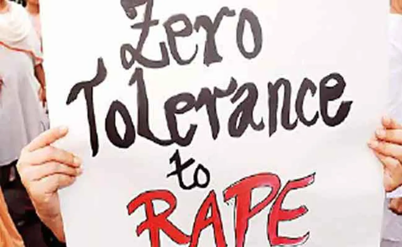 ନିଶାସକ୍ତ ମୁମ୍ବାଇ ଯୁବତୀଙ୍କୁ ଅହମଦାବାଦରେ ଗଣଦୁଷ୍କର୍ମ