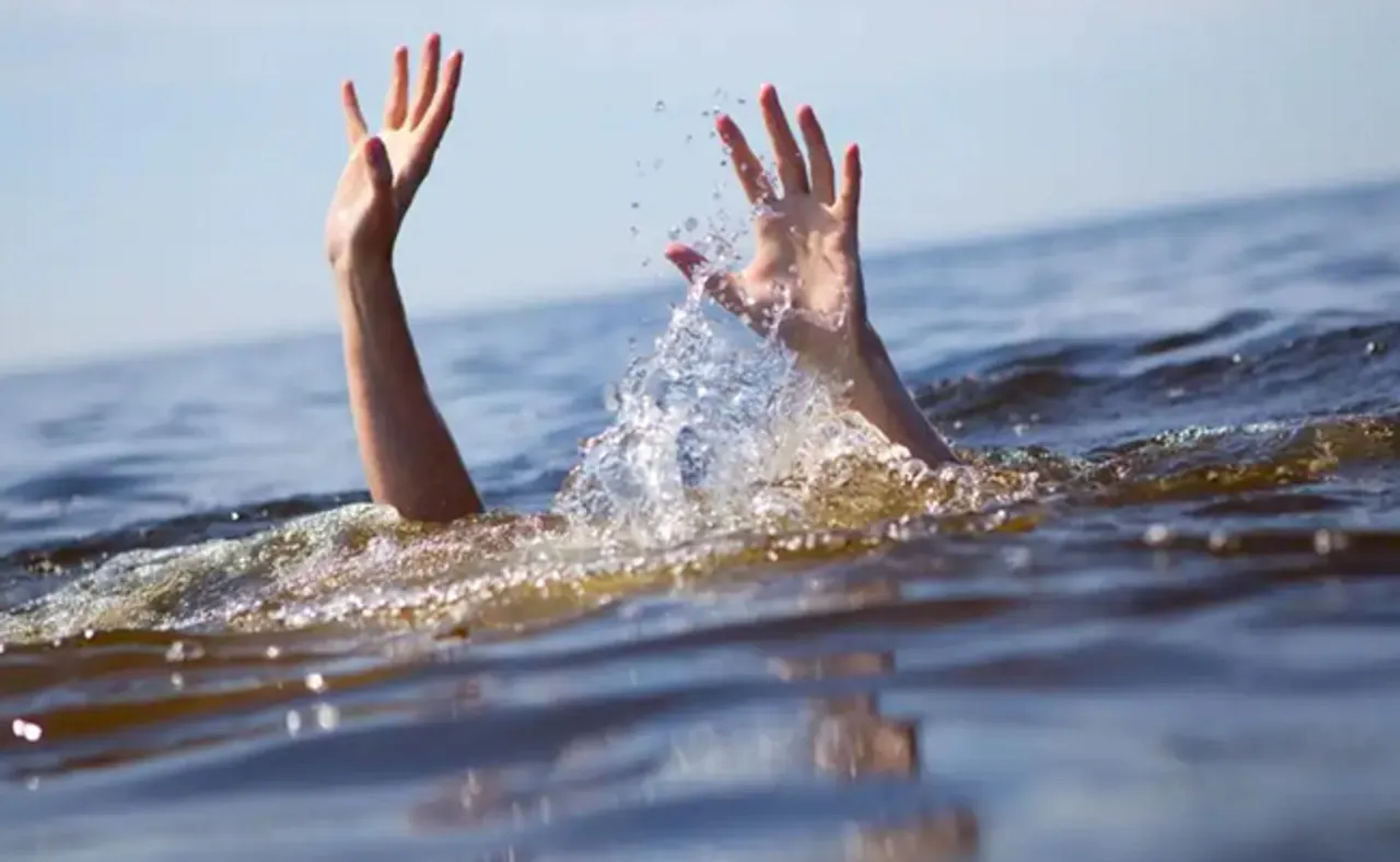 ନଦୀରେ ବୁଡ଼ି ଗଲେ ଦୁଇ ଭାଇ