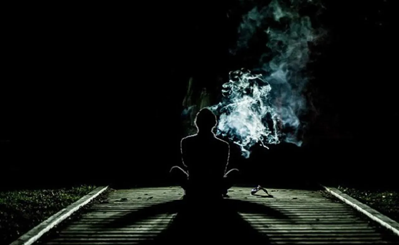 ଇଞ୍ଜନିୟରିଂ ବୋହୂର ମଦ କାରବାର, ଯୁବପିଢ଼ିଙ୍କ ଧଳାଜହର