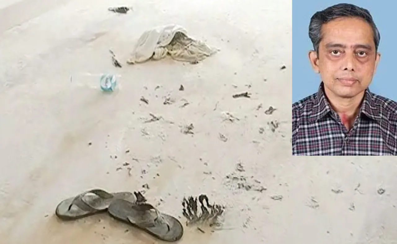 କାଉନସିଲ୍ ମିଟିଂ ଚାଲିଥିବା ବେଳେ ନିଜ ଦେହରେ କିରୋସିନ ଢାଳିଦେଲେ