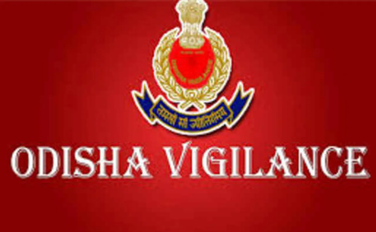 ଭିଜିଲାନ୍ସ ଜାଲରେ ବାରଙ୍ଗ ତହସିଲଦାର