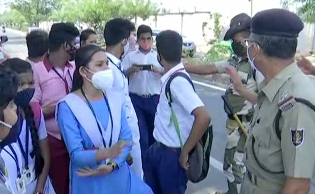 ନବମ ଓ ଦଶମ ଶ୍ରେଣୀରେ ସିଲାବସ୍ କମିବ