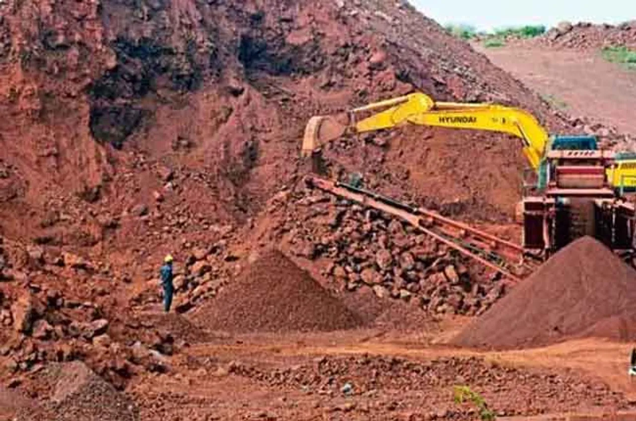 ୩ ବର୍ଷରେ ୧୩୩ଟି ଖଣି ଚୋରି: କୋର୍ଟ କି ଥାନାରେ ନାହିଁ ଗୋଟିଏ ବି ମାମଲା, କିଏ ଦେଉଛି ପ୍ରଶ୍ରୟ?