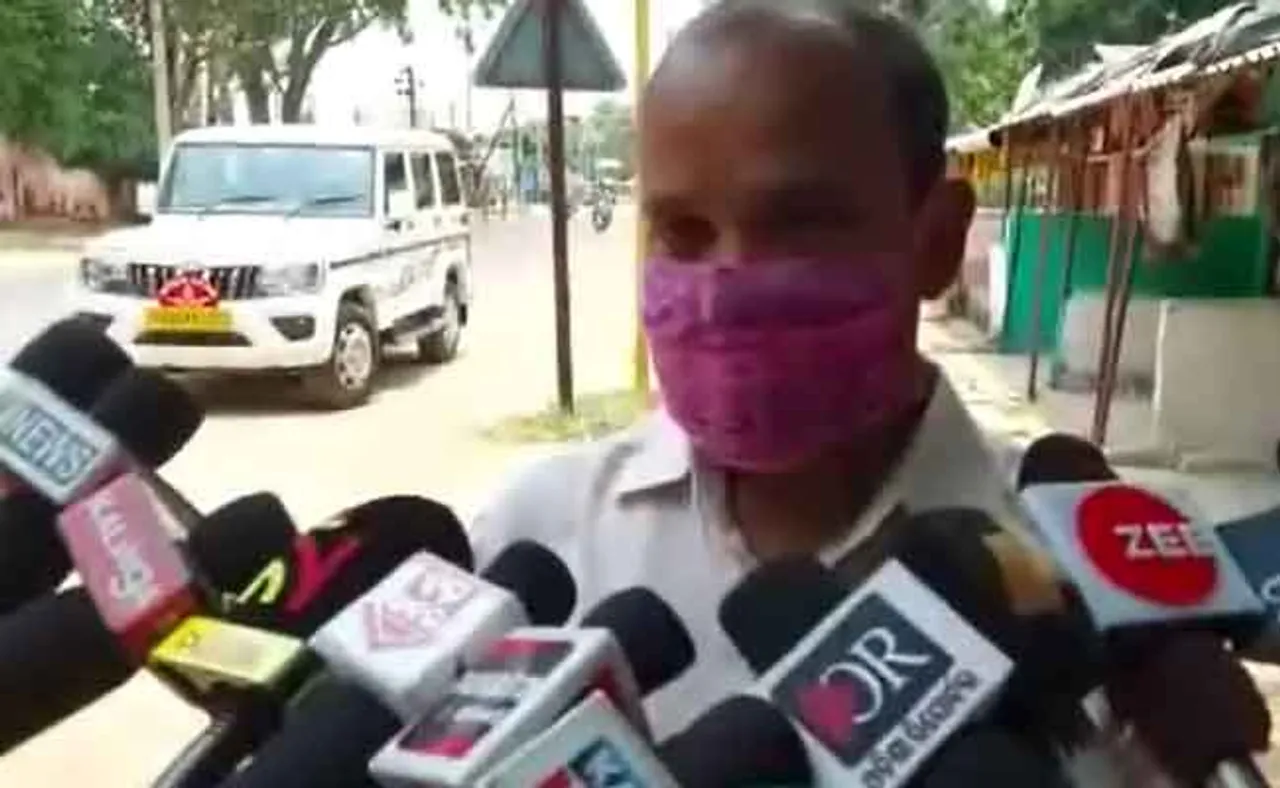 ୬୩ ଲକ୍ଷ ଟଙ୍କା ଆତ୍ମସାତ୍ ଅଭିଯୋଗ, ମହିଳା କିରାଣି ନିଲମ୍ବିତ